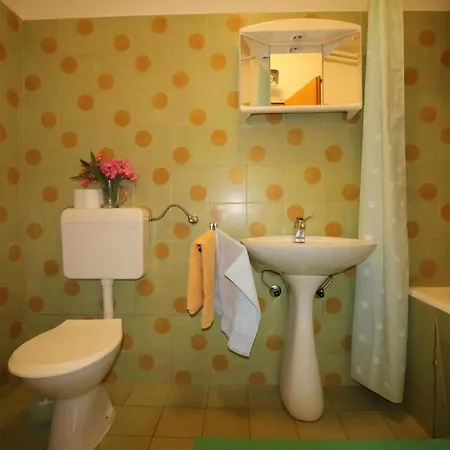 Apartment Keti In Der Naehe Von Zelena Laguna